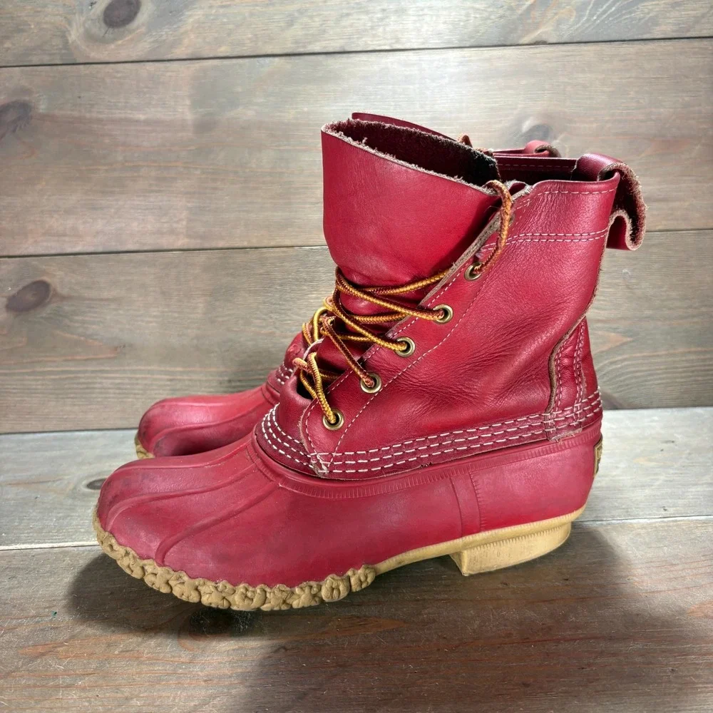 LL Bean Duck Boots Womens size 6 shoes Red Leather Waterproof Lace Up rain